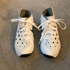 Nike Zoom Women’s White Leather Basketball Shoes Size 8